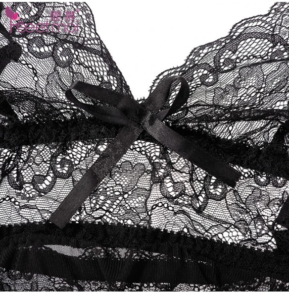 FEE ET MOI Sexy Lace Deep V Neck Sleepwear Dress (Black) FEE ET MOI Sexy Lace Deep V Neck Sleepwear Dress (Black)